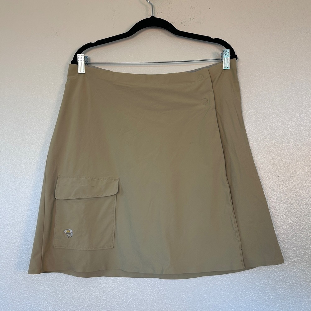 Mountain Hardwear Womens Tan Khaki Hiking Wrap Skort Cargo Pocket OL1629 Size L